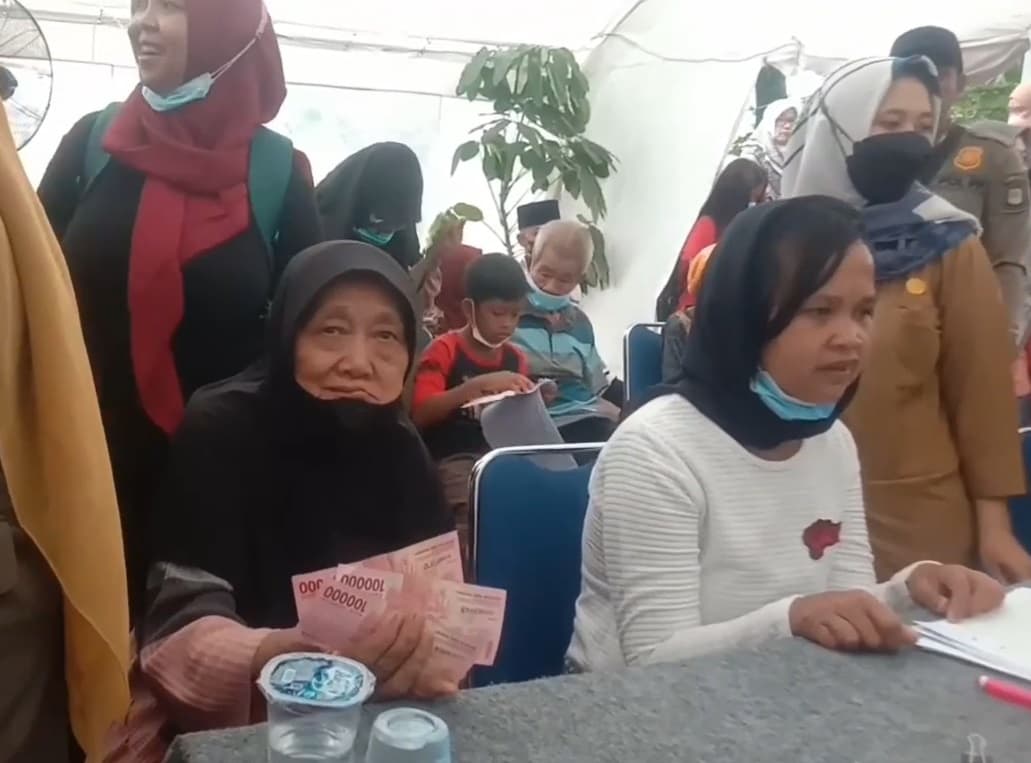 7 Cara Cek Status Bansos dan PKH Online Terbaru